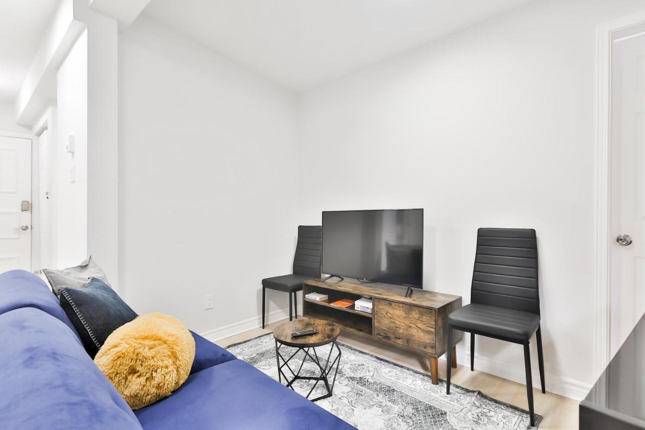 Free Parking And Central Location Montreal Exterior foto