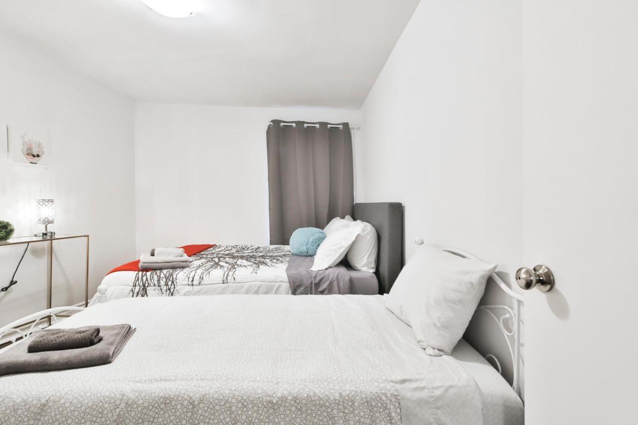 Free Parking And Central Location Montreal Exterior foto