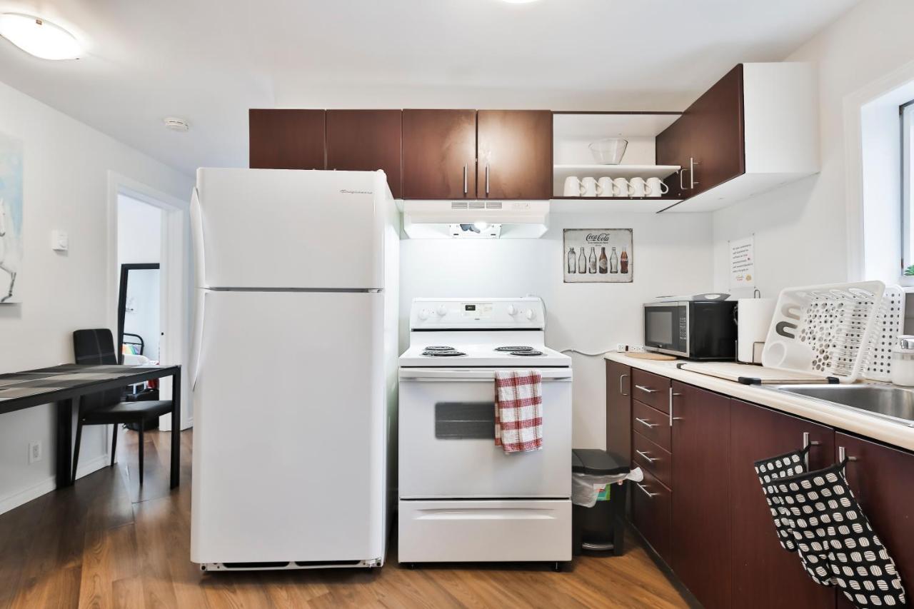 Free Parking And Central Location Montreal Exterior foto